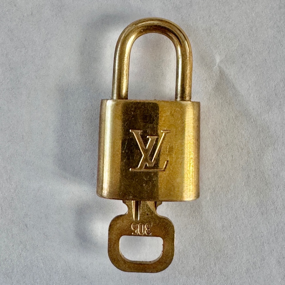 Louis Vuitton Authentic Lock & Key #305 EUC